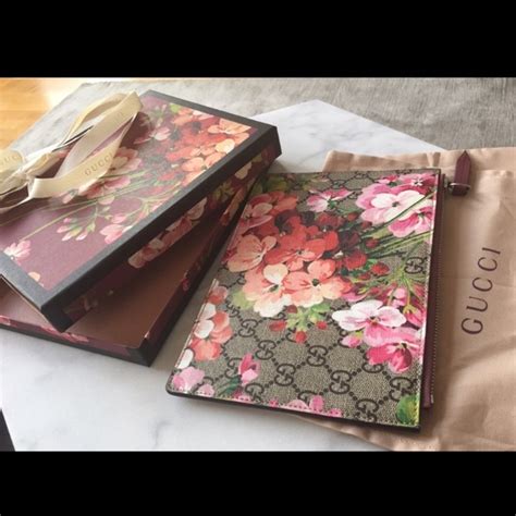 gucci bloom clutch replica|Gucci handbags logo.